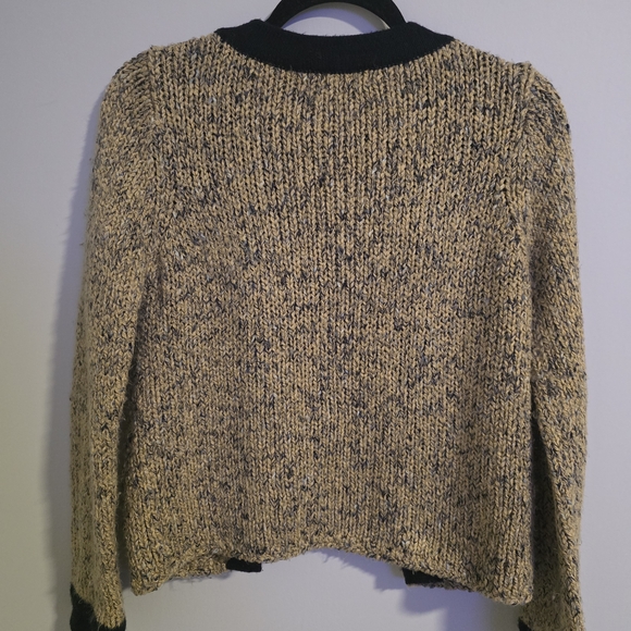 Elegant Black and Tan Women's Cardigan - Picture 6 of 11